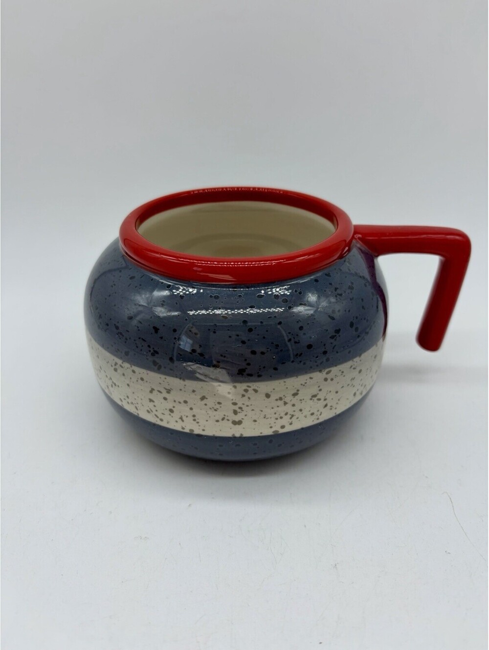 Main and Local Curling Red Rock Speckled Ceramic Coffee Mug Maple Leaf Canada